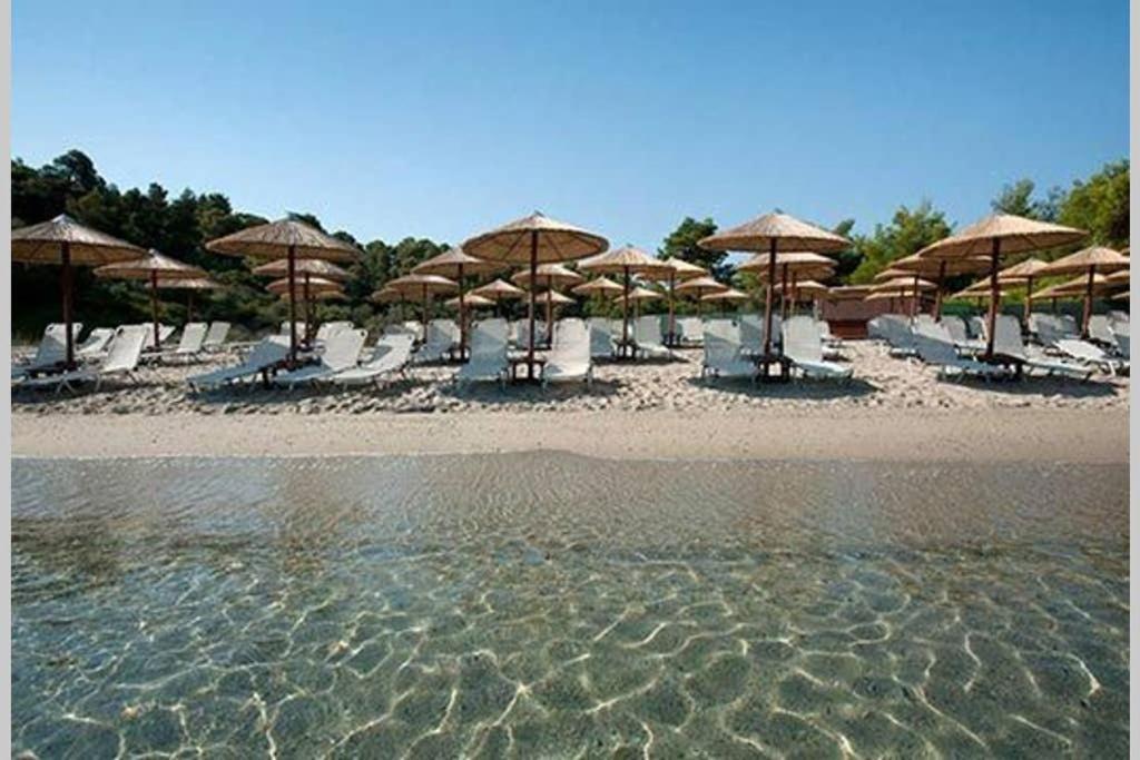 Large Home Near Potamos Beach Epanomi Exteriér fotografie