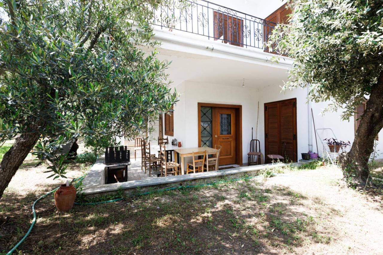 Large Home Near Potamos Beach Epanomi Exteriér fotografie